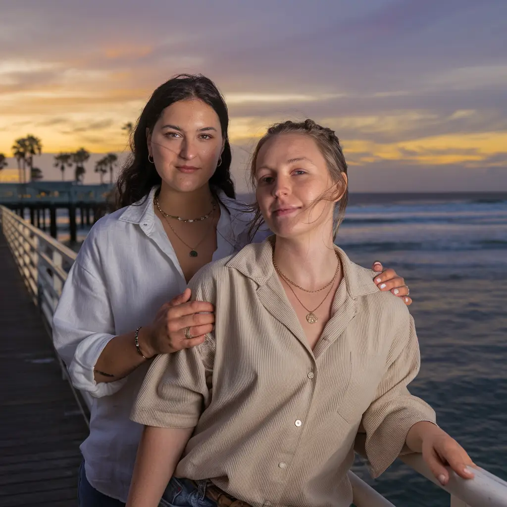 Online dating for Lesbian singles—meet and hookup in Quincy, Illinois today!